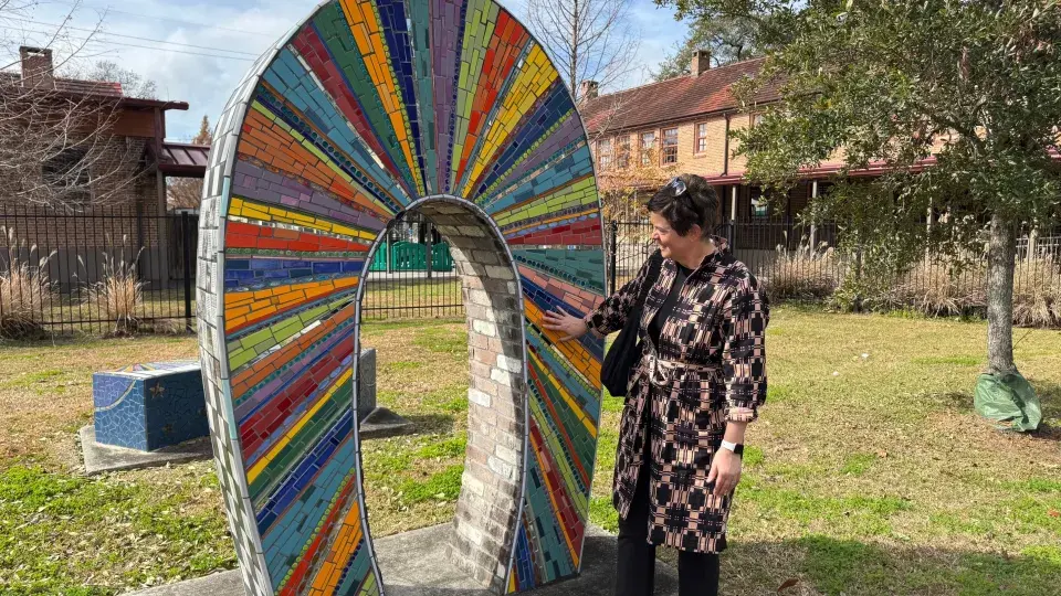 Michelle Whetten at Lafitte memorial