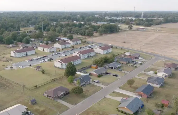 Aerial photo of apartment and single-family homes
