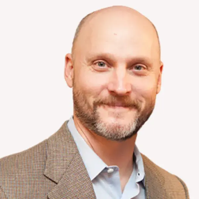 Whit Spencer headshot