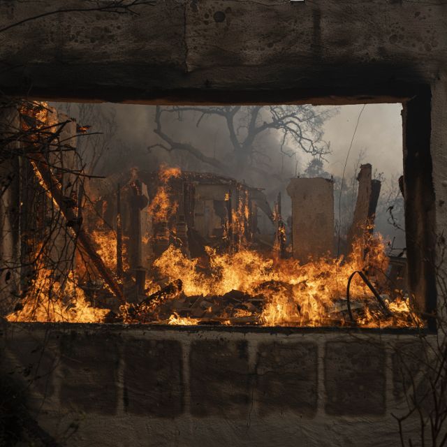 Eaton fire in LA
